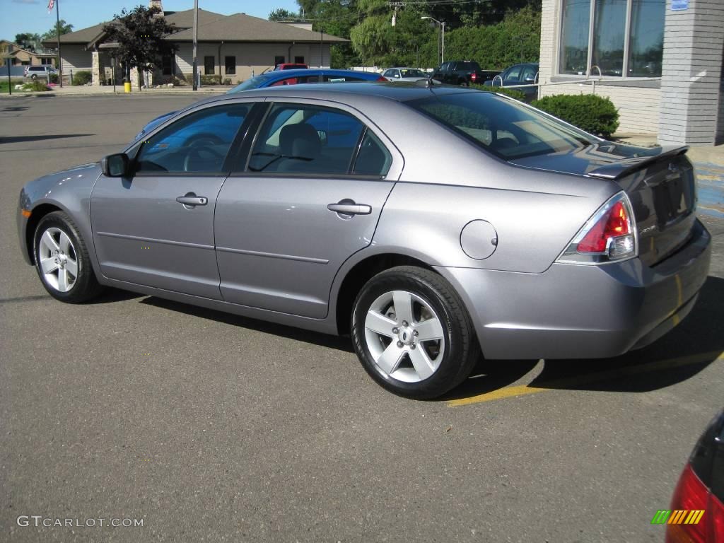 2007 Fusion SE - Tungsten Grey Metallic / Charcoal Black photo #10