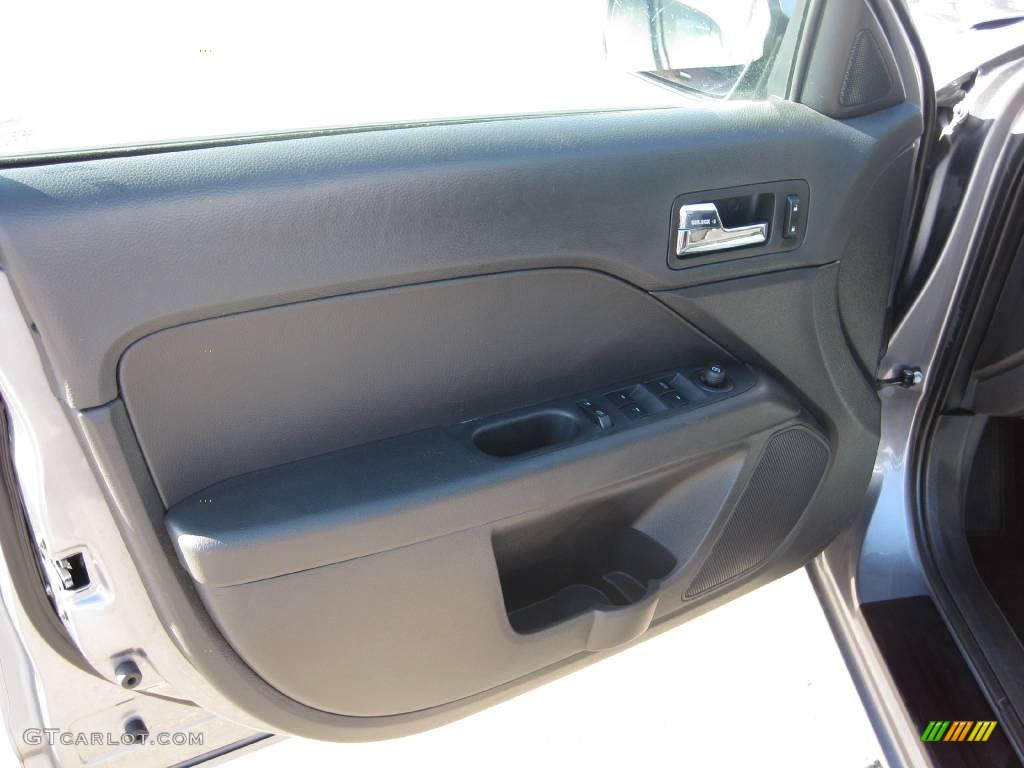 2007 Fusion SE - Tungsten Grey Metallic / Charcoal Black photo #22