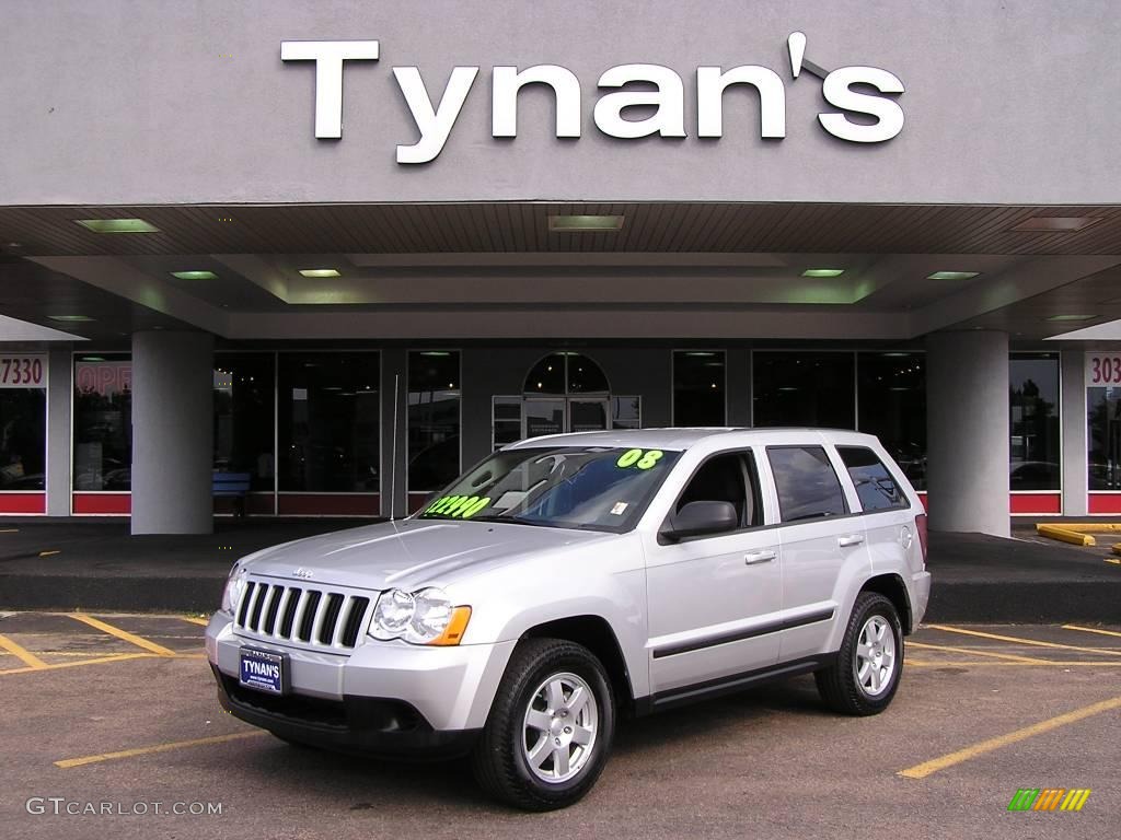 2008 Grand Cherokee Laredo 4x4 - Bright Silver Metallic / Dark Slate Gray photo #1