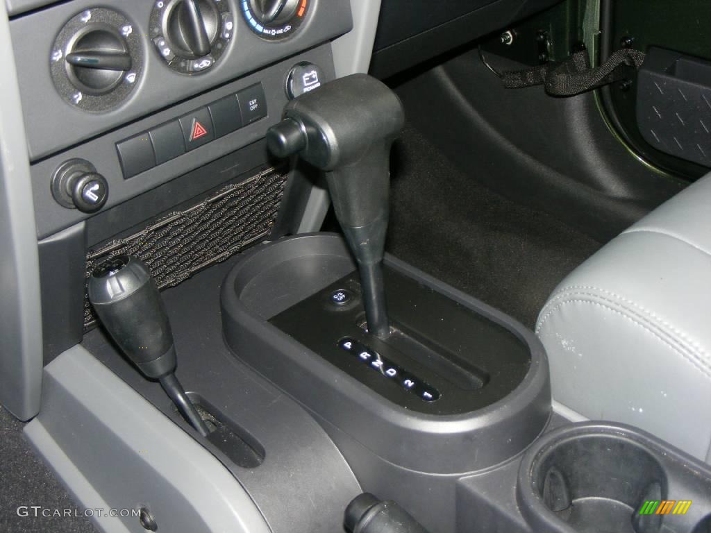 2009 Wrangler X 4x4 - Jeep Green Metallic / Dark Slate Gray/Medium Slate Gray photo #21