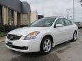 2008 Winter Frost Pearl Nissan Altima 3.5 SE  photo #3