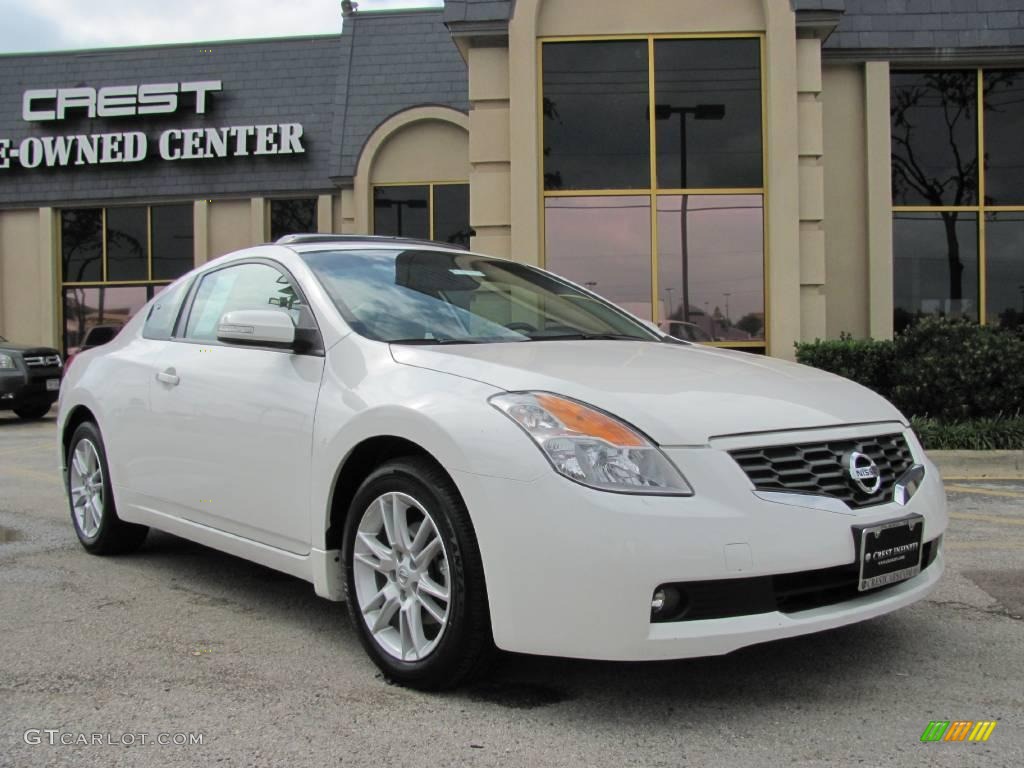 2008 Altima 3.5 SE Coupe - Winter Frost Pearl / Blond photo #1