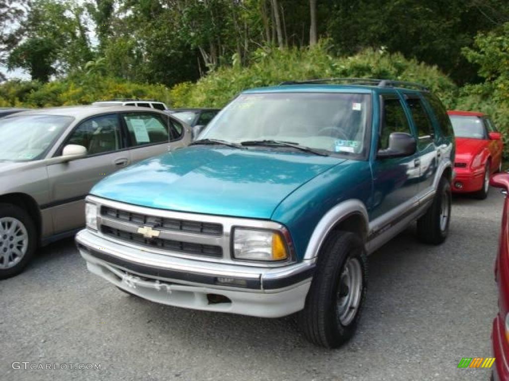 1996 Blazer 4x4 - Teal Green Metallic / Medium Gray photo #5
