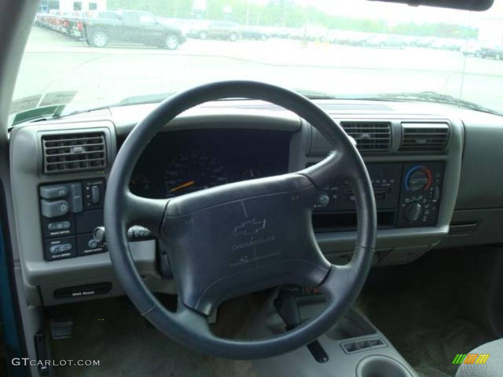 1996 Blazer 4x4 - Teal Green Metallic / Medium Gray photo #10