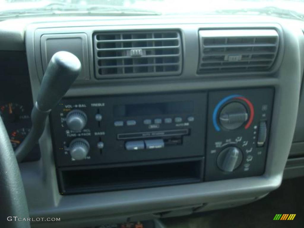 1996 Blazer 4x4 - Teal Green Metallic / Medium Gray photo #13