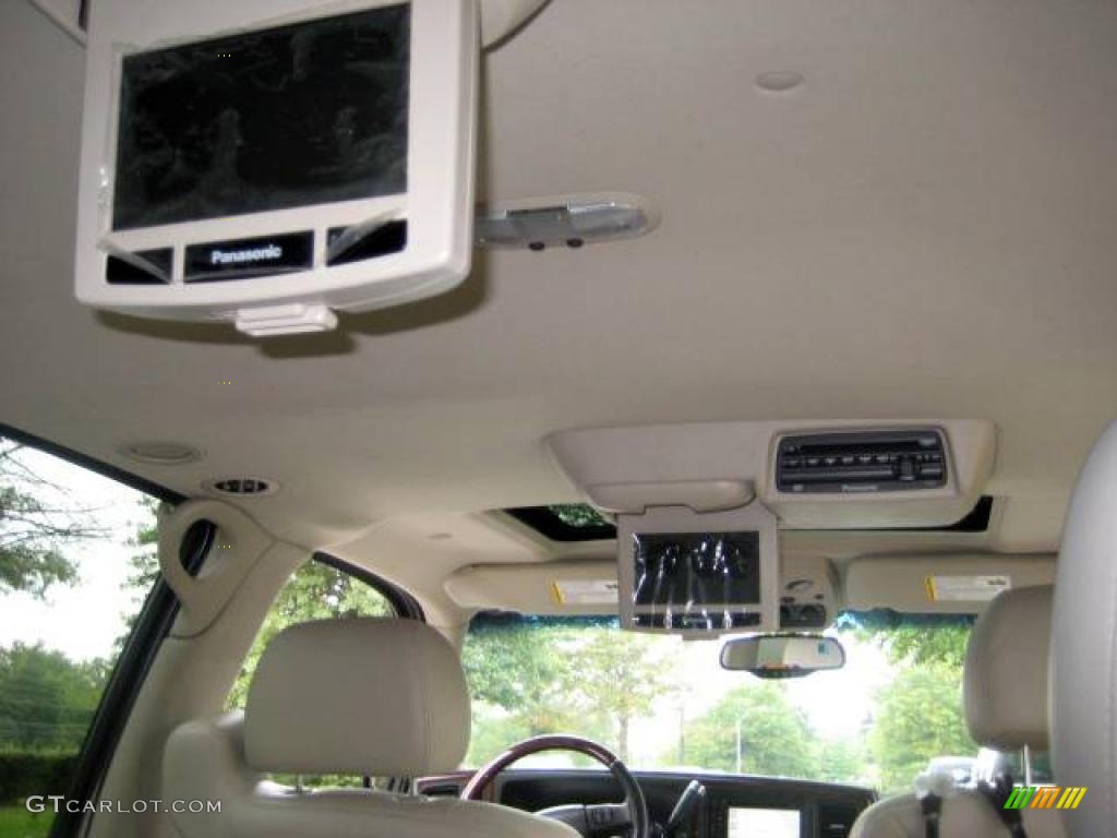 2006 Escalade ESV AWD - Quicksilver / Shale photo #17