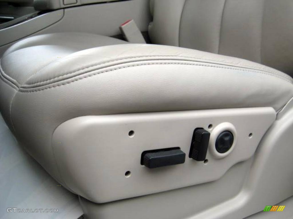 2006 Escalade ESV AWD - Quicksilver / Shale photo #20