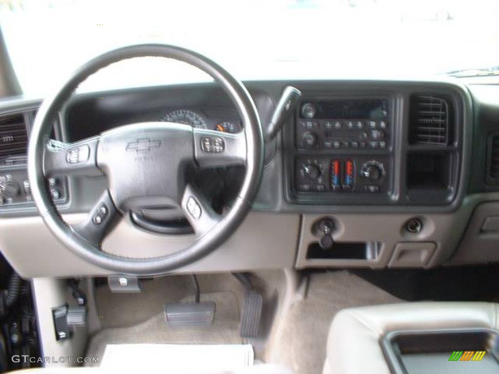 2005 Tahoe LS - Black / Gray/Dark Charcoal photo #12