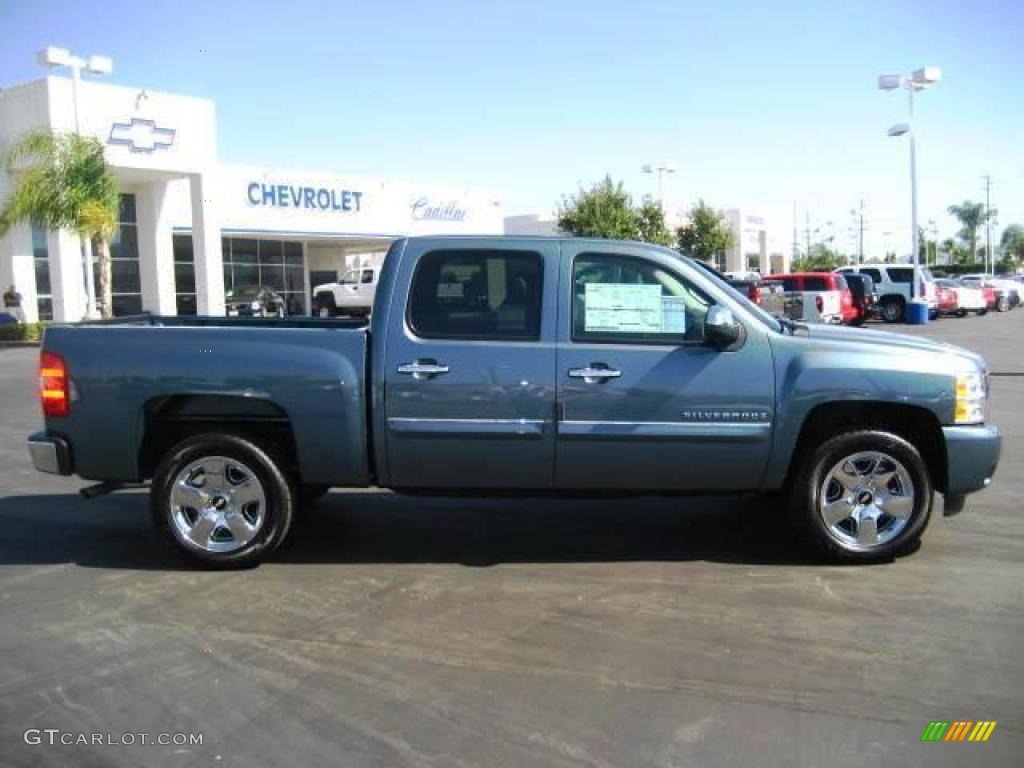 2009 Silverado 1500 LT Crew Cab - Blue Granite Metallic / Ebony photo #6