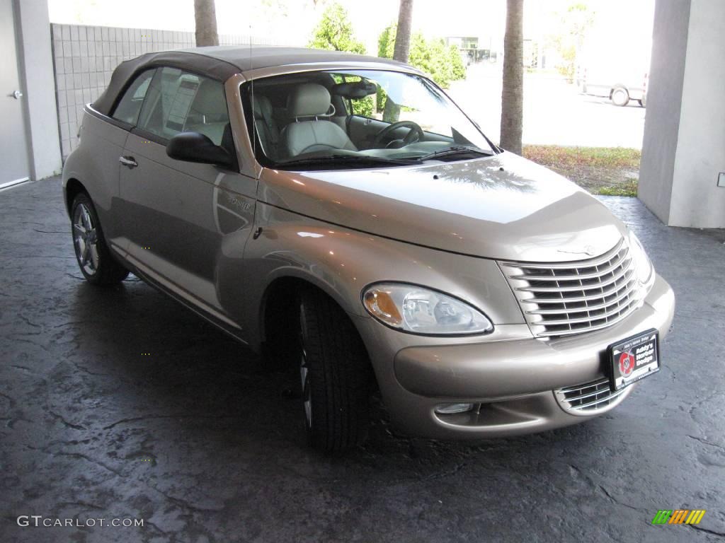 2005 PT Cruiser GT Convertible - Linen Gold Metallic Pearl / Taupe/Pearl Beige photo #5