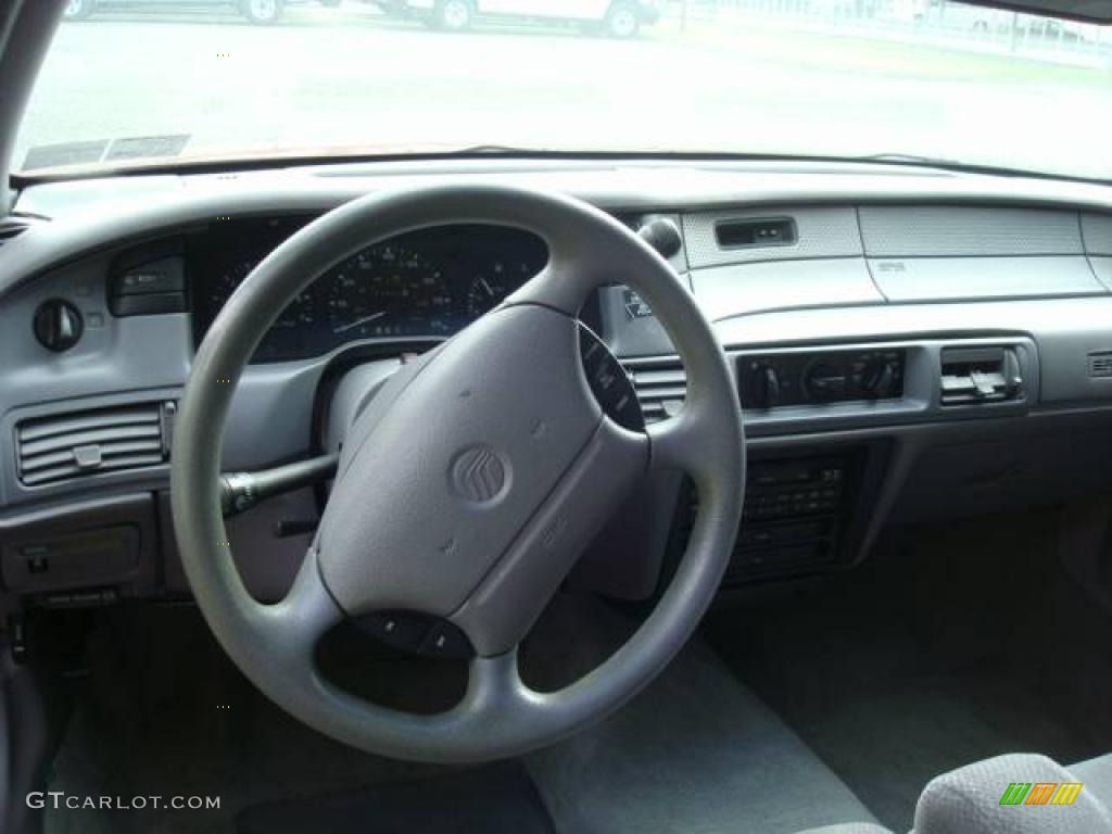 1995 Sable GS Sedan - Electric Currant Red Pearl Metallic / Grey photo #10