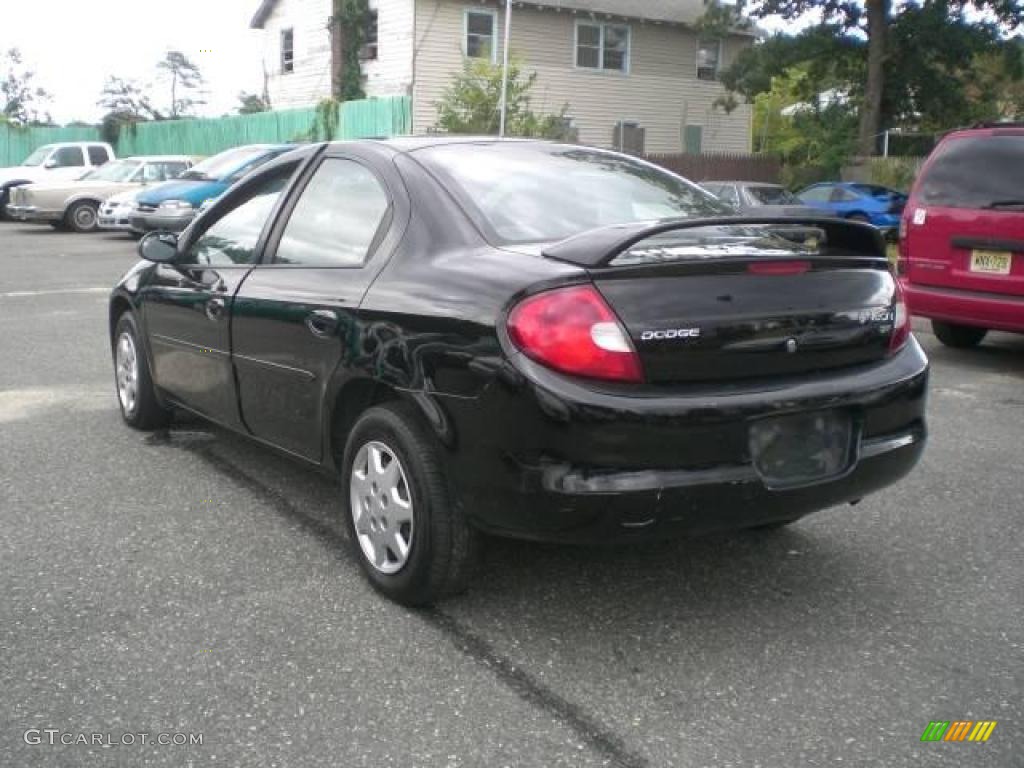 2002 Neon SXT - Black Clearcoat / Dark Slate Gray photo #7