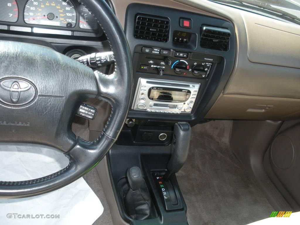 1999 4Runner SR5 4x4 - Imperial Jade Green Mica / Oak photo #17