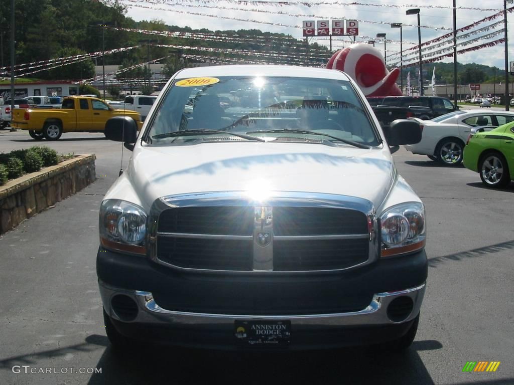 2006 Ram 1500 ST Quad Cab - Bright White / Medium Slate Gray photo #3