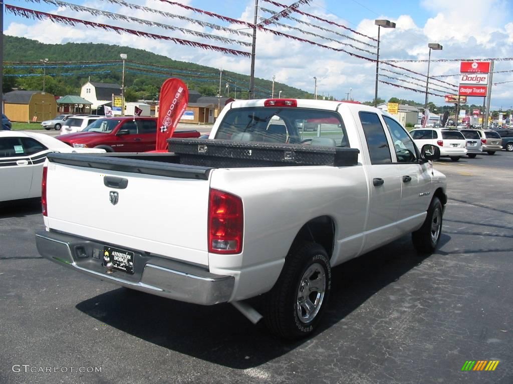 2006 Ram 1500 ST Quad Cab - Bright White / Medium Slate Gray photo #7