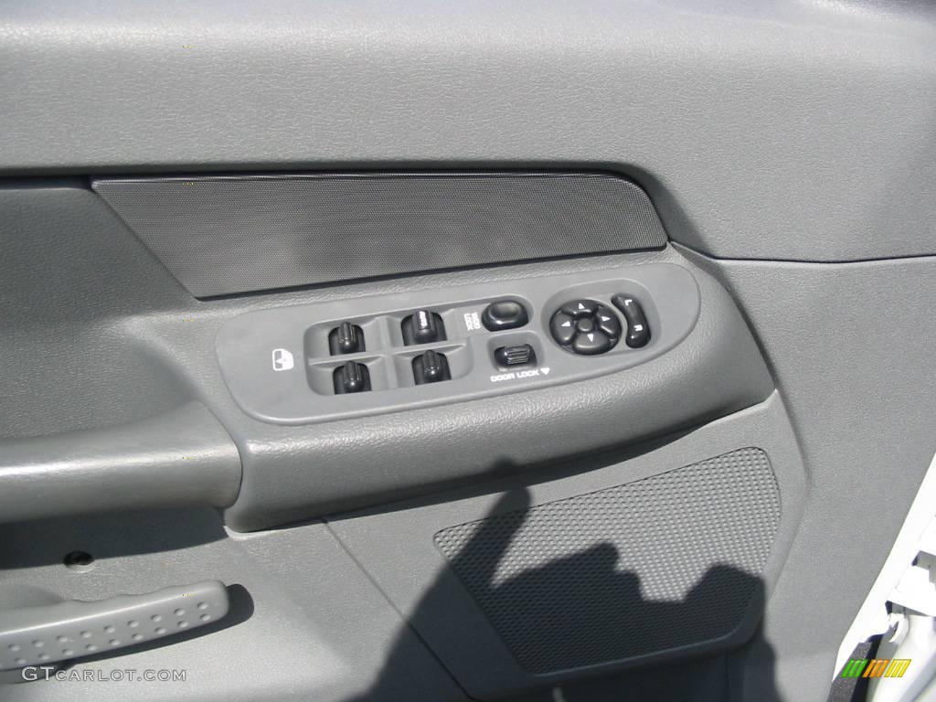 2006 Ram 1500 ST Quad Cab - Bright White / Medium Slate Gray photo #13
