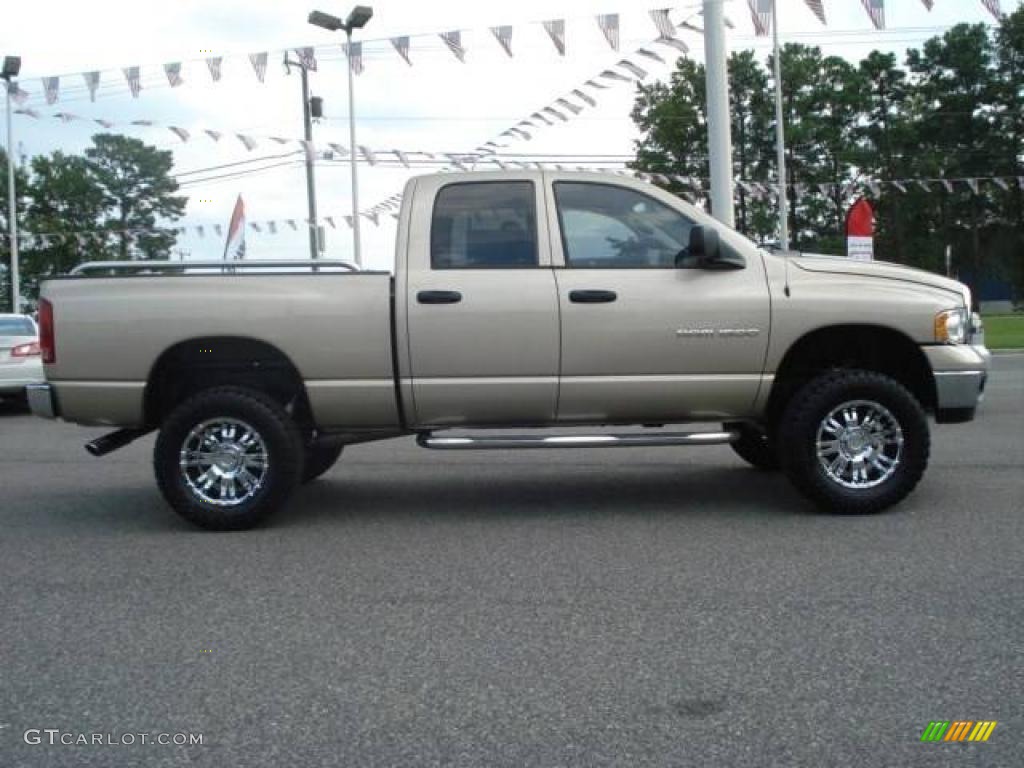 2004 Ram 1500 SLT Quad Cab - Light Almond Pearl / Taupe photo #42
