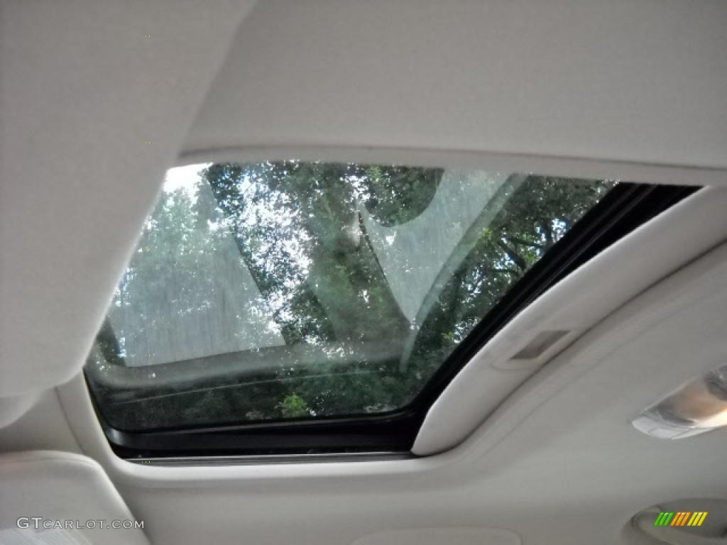 2006 Taurus SEL - Light Tundra Metallic / Medium/Dark Pebble Beige photo #16