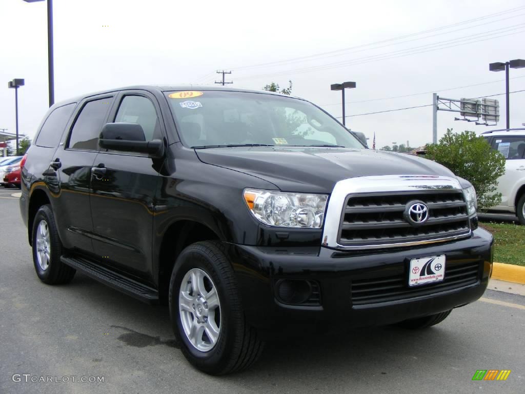 2009 Sequoia SR5 4x4 - Black / Graphite Gray photo #2