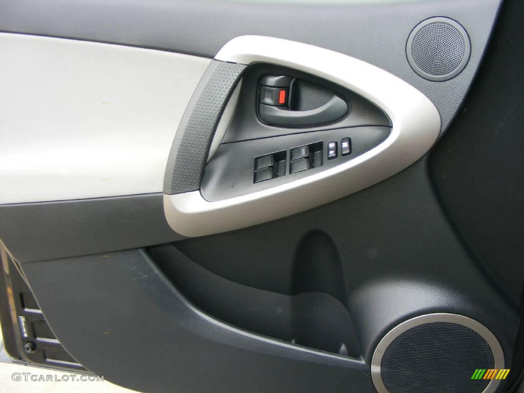 2008 RAV4 Limited 4WD - Black / Ash photo #14