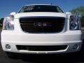 2009 Summit White GMC Yukon SLT 4x4  photo #2