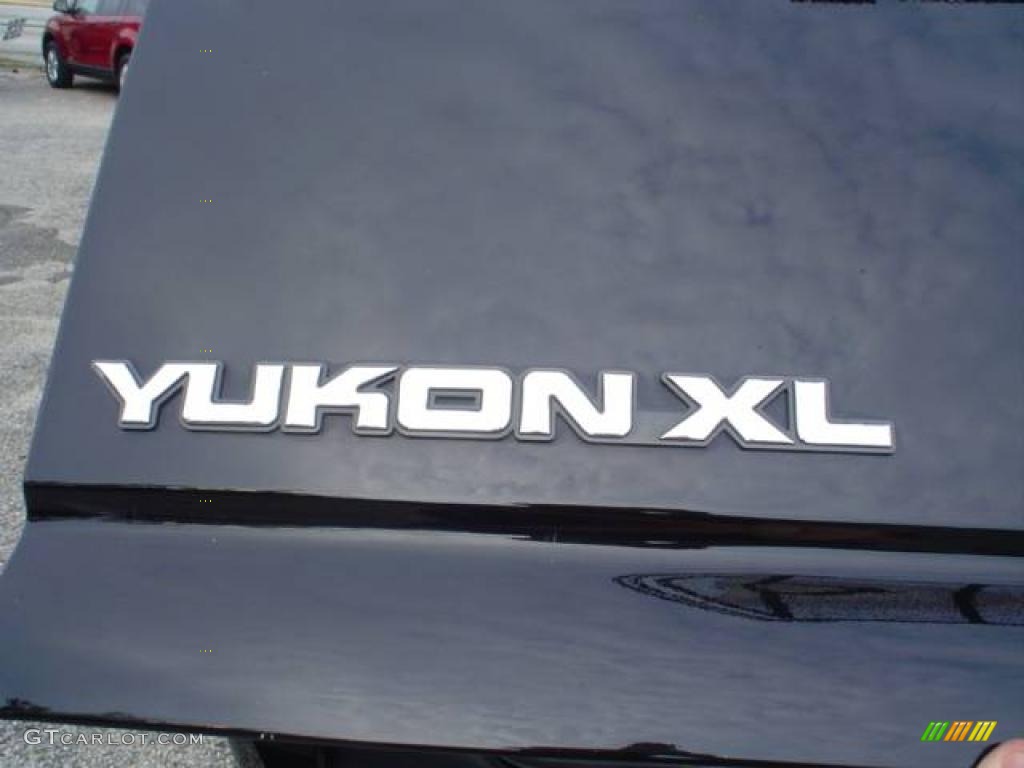 2005 Yukon XL SLT 4x4 - Onyx Black / Neutral/Shale photo #13