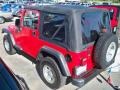 Flame Red - Wrangler SE 4x4 Photo No. 3