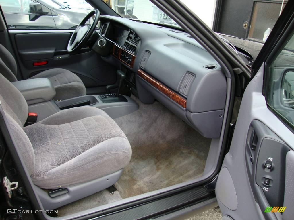 1996 Grand Cherokee Laredo 4x4 - Black / Agate photo #15