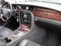 Ebony Black - XJ XJ8 L Photo No. 28