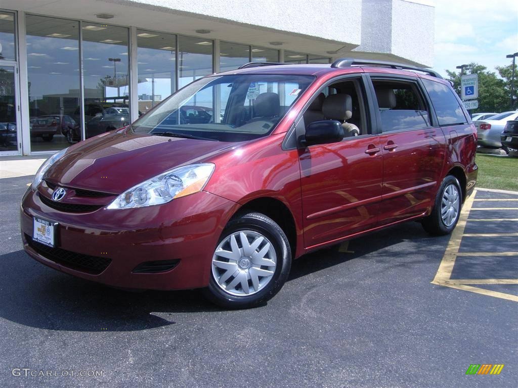2006 Sienna LE - Salsa Red Pearl / Taupe photo #1