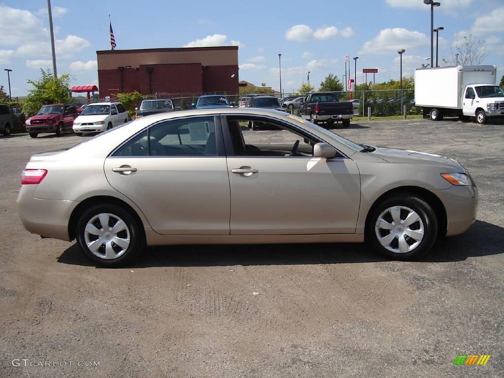 2008 Camry LE - Desert Sand Mica / Bisque photo #6