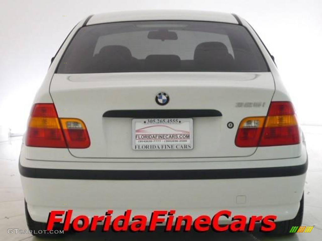 2003 3 Series 325i Sedan - Alpine White / Black photo #6