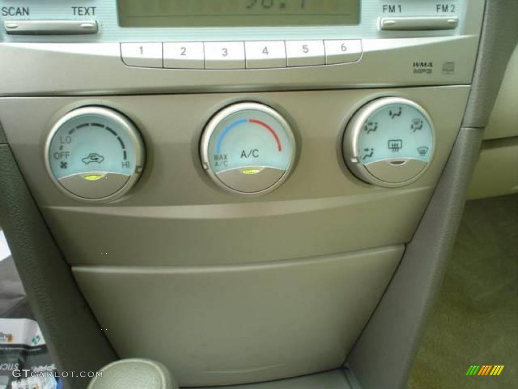 2009 Camry LE - Barcelona Red Metallic / Bisque photo #22