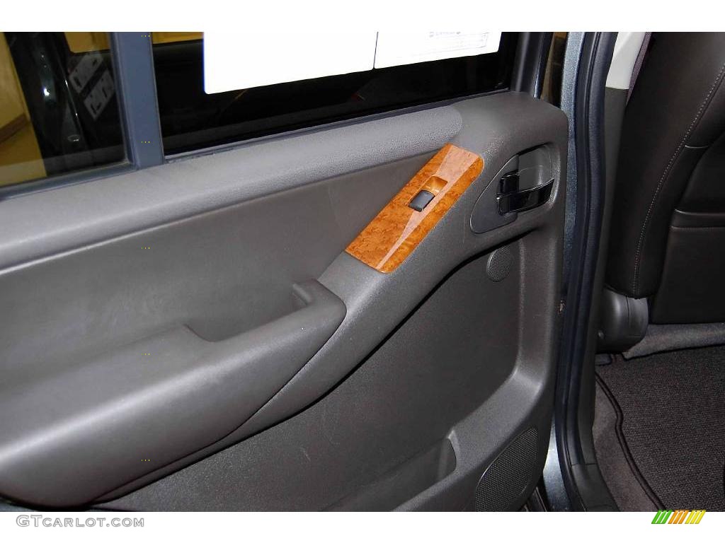 2006 Pathfinder LE 4x4 - Storm Grey Metallic / Graphite photo #19