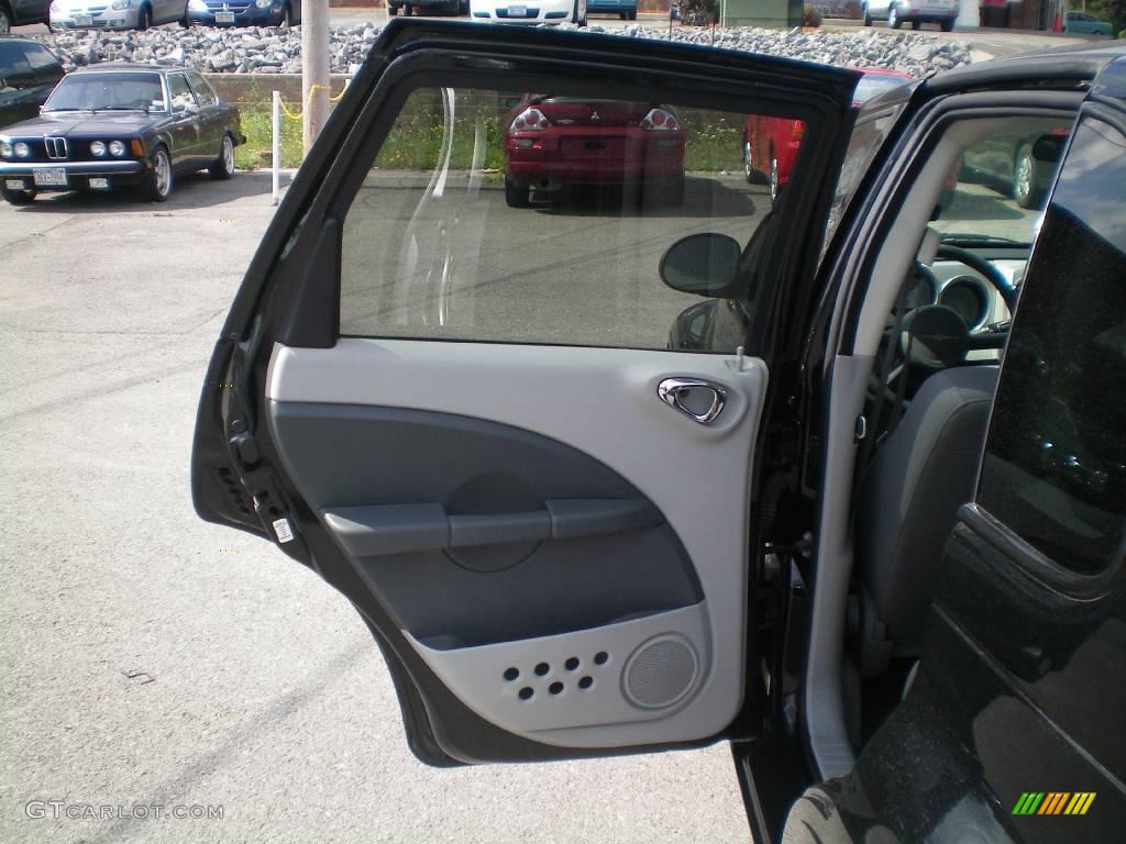 2007 PT Cruiser Touring - Black / Pastel Slate Gray photo #15