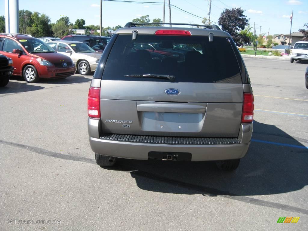 2004 Explorer XLT 4x4 - Mineral Grey Metallic / Medium Parchment photo #10