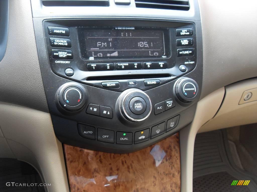 2005 Accord EX-L V6 Sedan - Taffeta White / Ivory photo #15