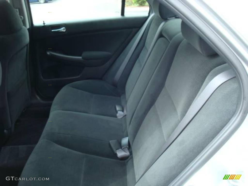 2006 Accord LX Sedan - Alabaster Silver Metallic / Black photo #9
