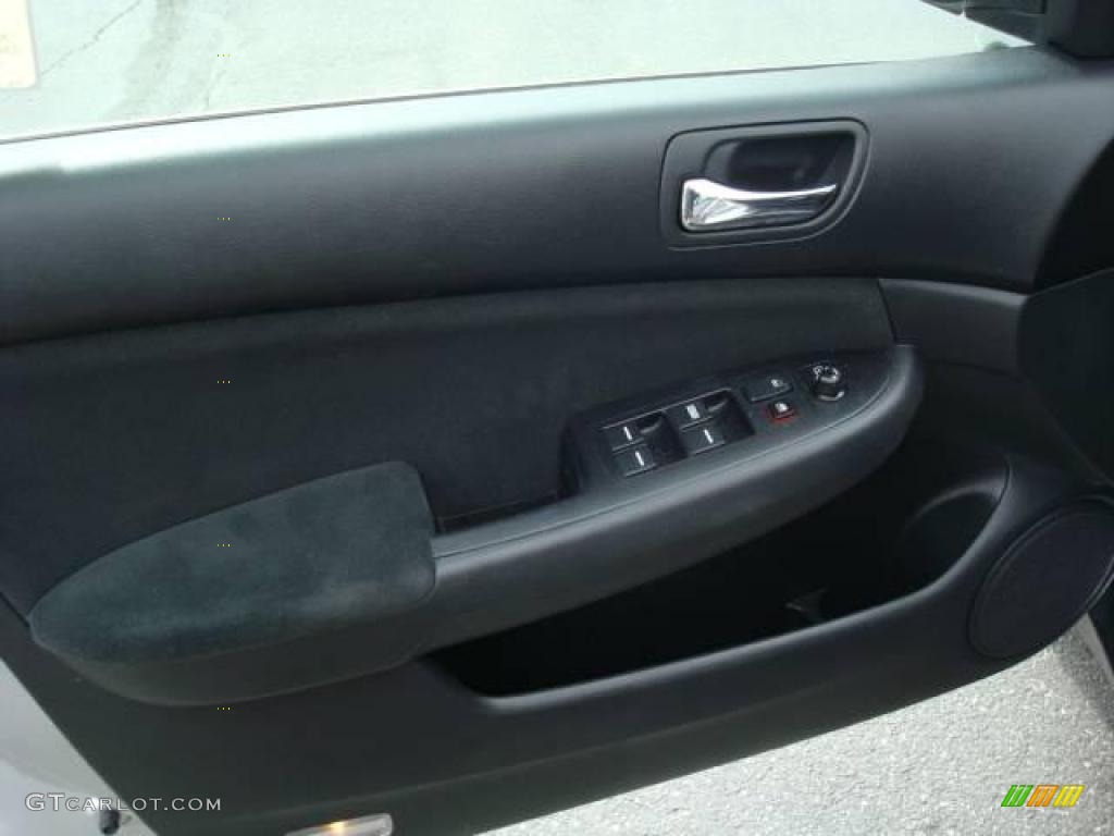 2006 Accord LX Sedan - Alabaster Silver Metallic / Black photo #11