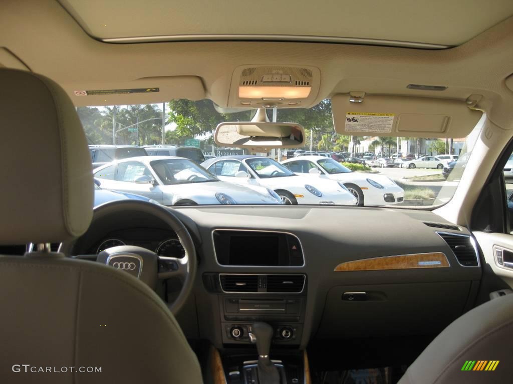 2009 Q5 3.2 Premium quattro - Brilliant Black / Light Gray photo #16