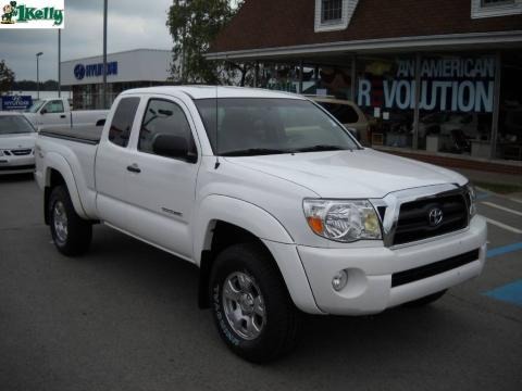 2005 Toyota Tacoma V6 TRD Access Cab 4x4 Data, Info and Specs