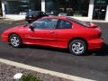 2001 Bright Red Pontiac Sunfire SE Coupe  photo #8