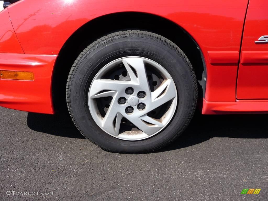 2001 Sunfire SE Coupe - Bright Red / Graphite photo #20