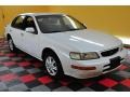 1995 Arctic White Pearl Nissan Maxima GXE  photo #1