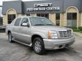Quicksilver - Escalade EXT AWD Photo No. 1
