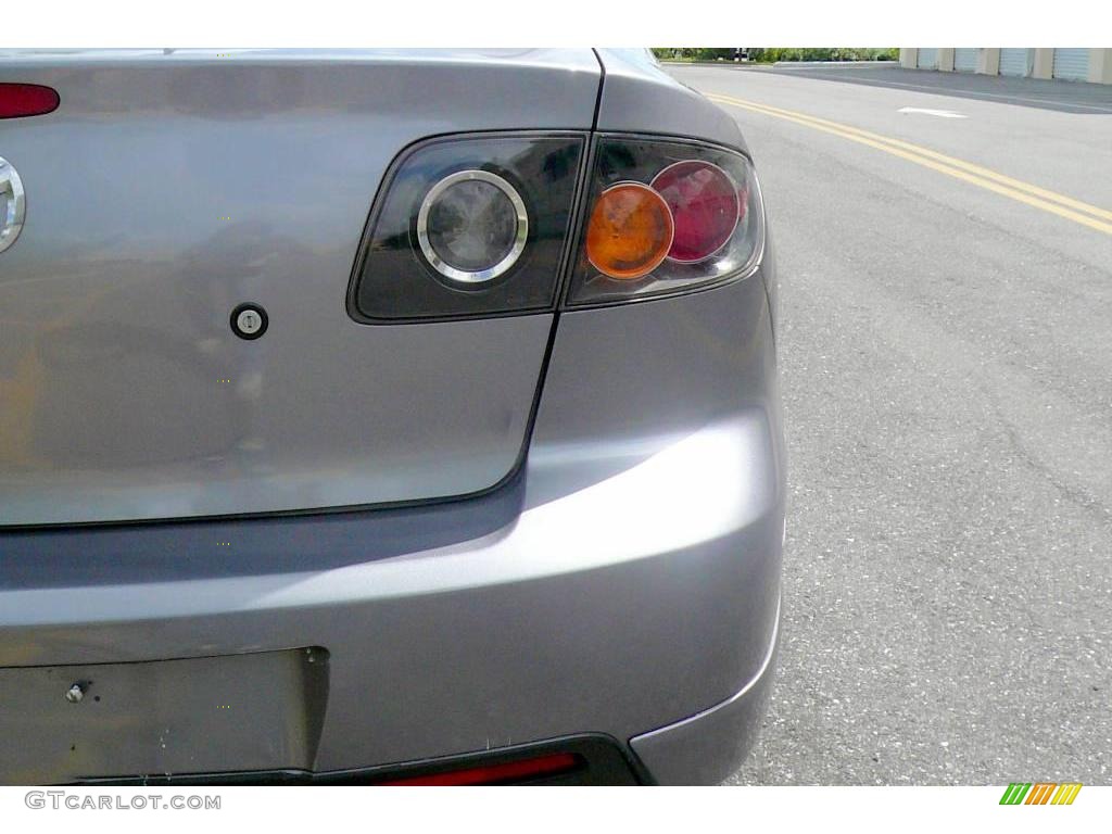 2004 MAZDA3 s Sedan - Titanium Gray Metallic / Black/Red photo #22
