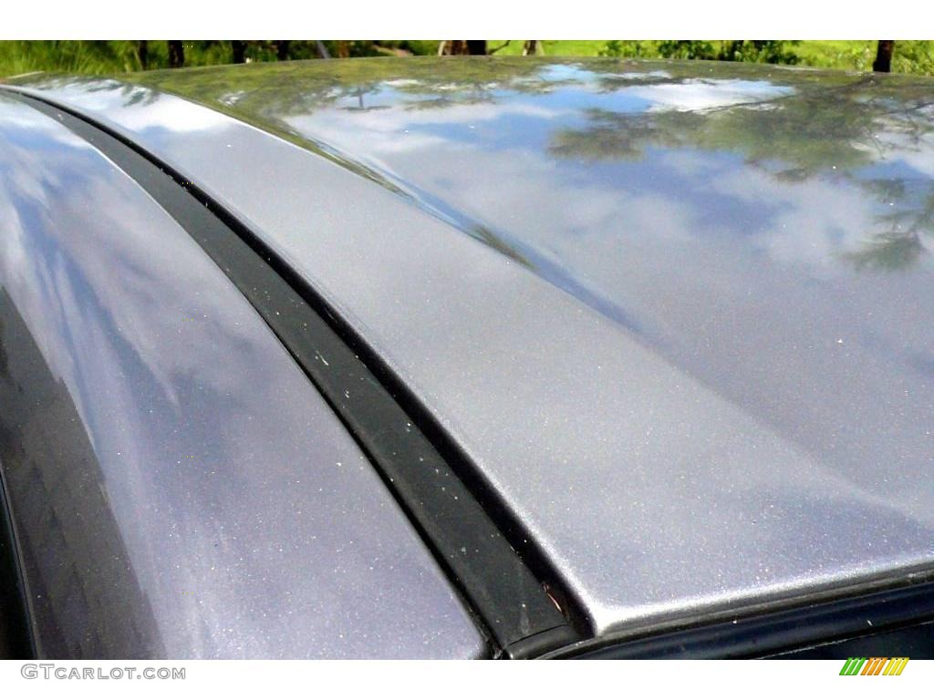 2004 MAZDA3 s Sedan - Titanium Gray Metallic / Black/Red photo #23