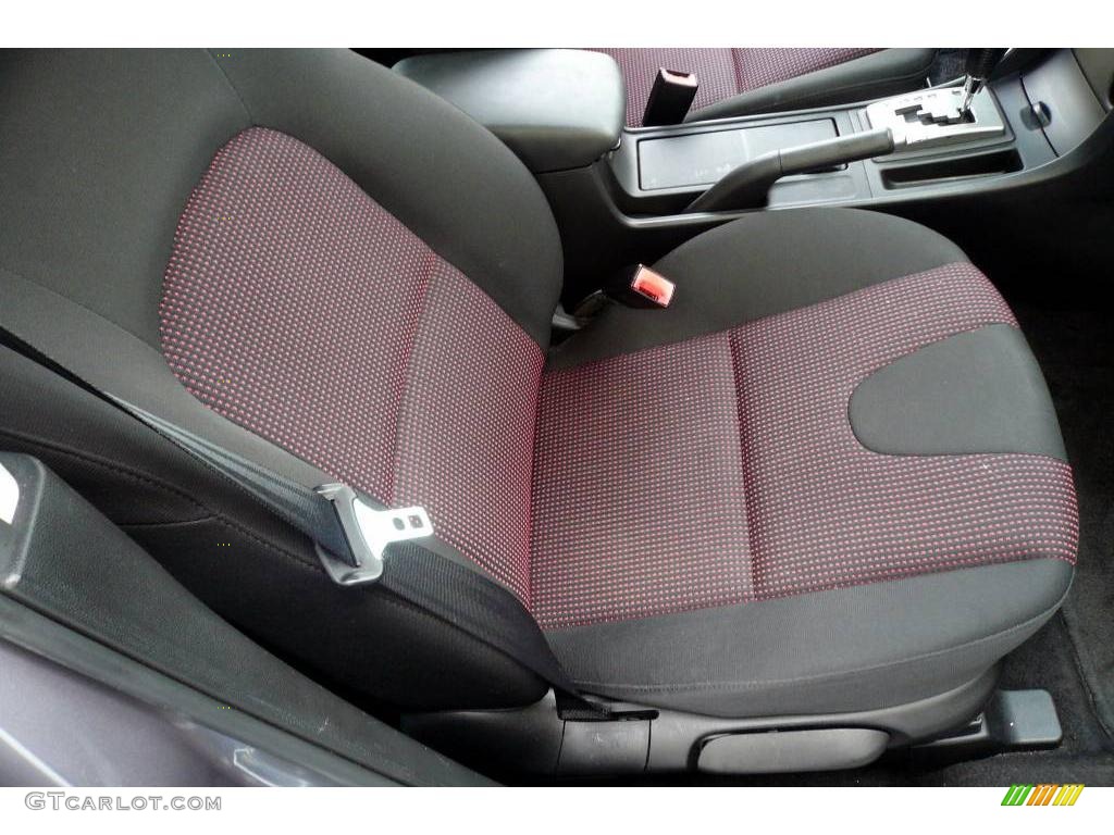 2004 MAZDA3 s Sedan - Titanium Gray Metallic / Black/Red photo #44