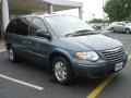 2006 Magnesium Pearl Chrysler Town & Country Limited  photo #9
