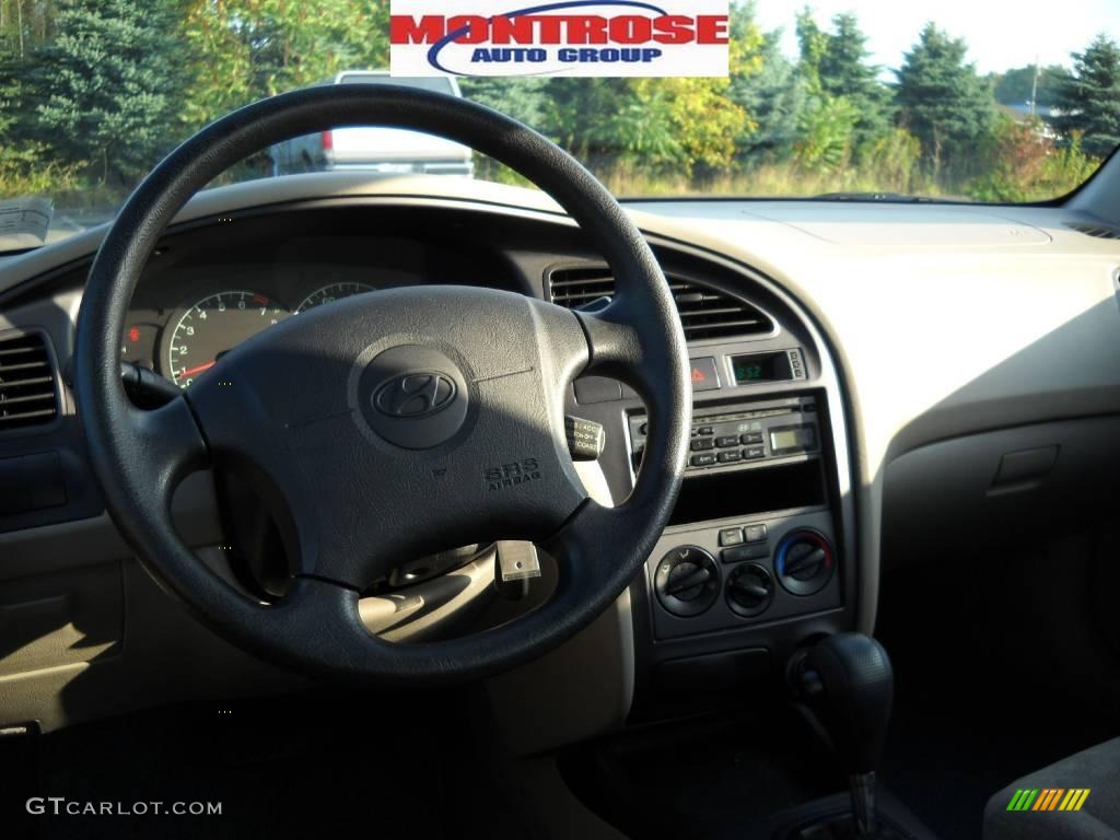 2002 Elantra GLS Sedan - Chianti Red / Beige photo #13